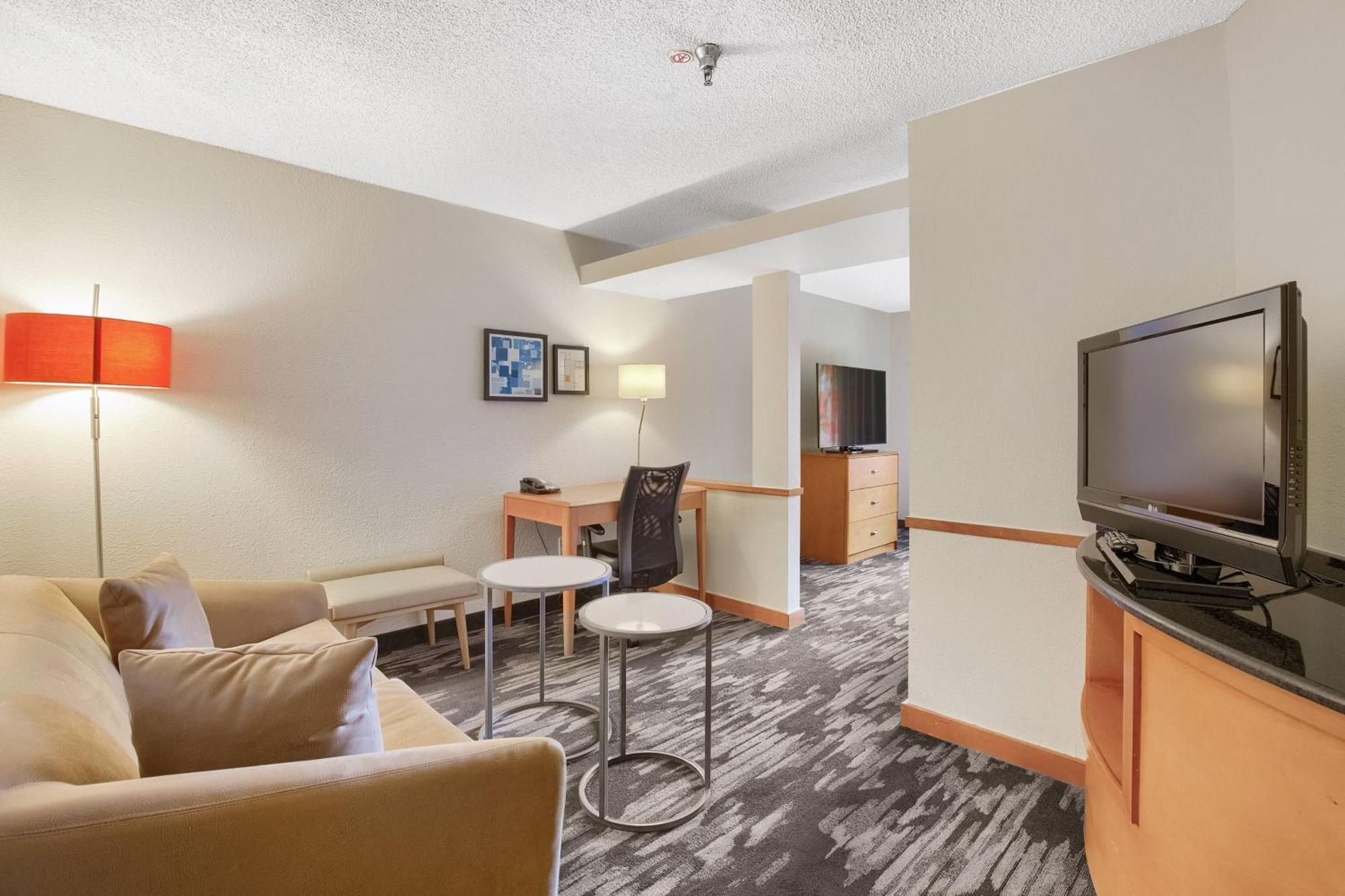 Fairfield Inn&Suites Mobile Exterior foto