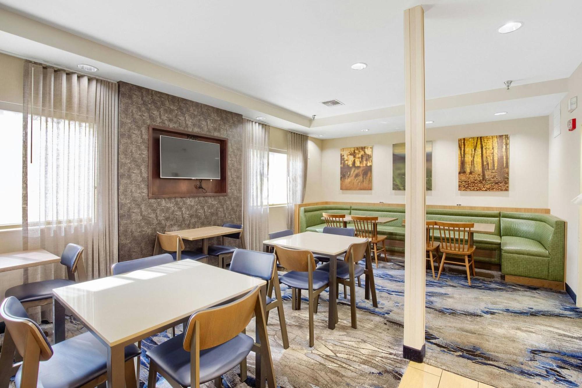 Fairfield Inn&Suites Mobile Exterior foto